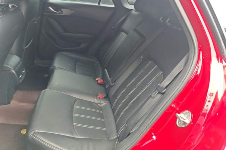 Used Mazda CX-4 2021 2.0L Automatic Two-Wheel Drive Blue Sky Dynamic Edition Left Rear Seat
