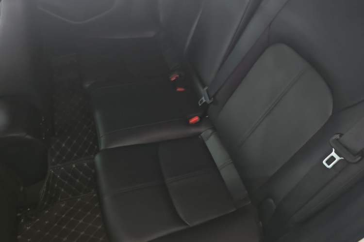 Used Mazda CX-4 2021 2.0L Automatic Two-Wheel Drive Blue Sky Exploration Edition Left Rear Seat