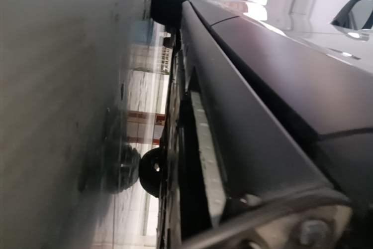 Used Mazda CX-4 2021 2.0L Automatic Two-Wheel Drive Blue Sky Dynamic Edition Left Side Sill