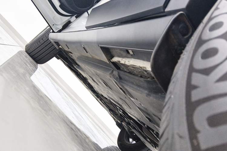 Used Mazda CX-4 2021 2.0L Automatic Two-Wheel Drive Blue Sky Dynamic Edition Left Side Sill