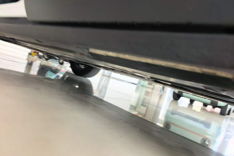 Used Mazda CX-4 2021 2.0L Automatic Two-Wheel Drive Blue Sky Exploration Edition Left Side Sill