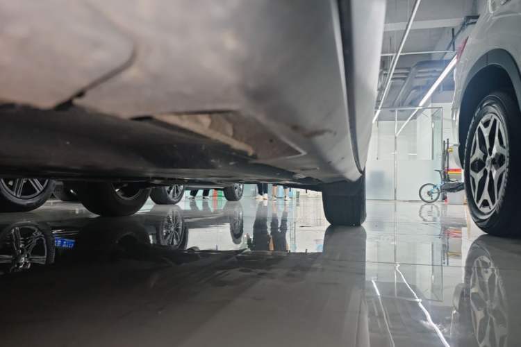 Used Mazda CX-4 2021 2.0L Automatic Two-Wheel Drive Blue Sky Exploration Edition Left Side Sill