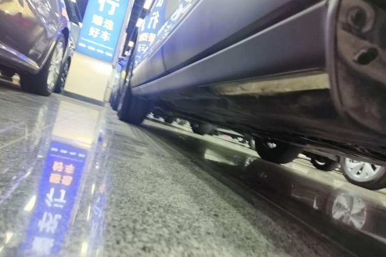 Used Mazda CX-4 2021 2.0L Automatic Two-Wheel Drive Blue Sky Exploration Edition Left Side Sill