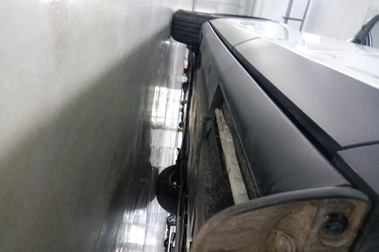 Used Mazda CX-4 2021 2.0L Automatic Two-Wheel Drive Blue Sky Exploration Edition Left Side Sill