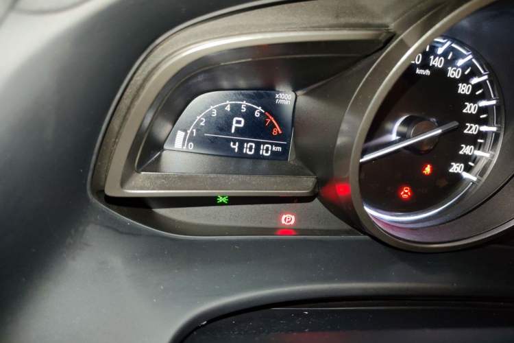 Used Mazda CX-4 2021 2.0L Automatic Two-Wheel Drive Blue Sky Exploration Edition Odometer Close Up