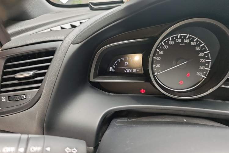 Used Mazda CX-4 2021 2.0L Automatic Two-Wheel Drive Blue Sky Luxury Edition Odometer Close Up