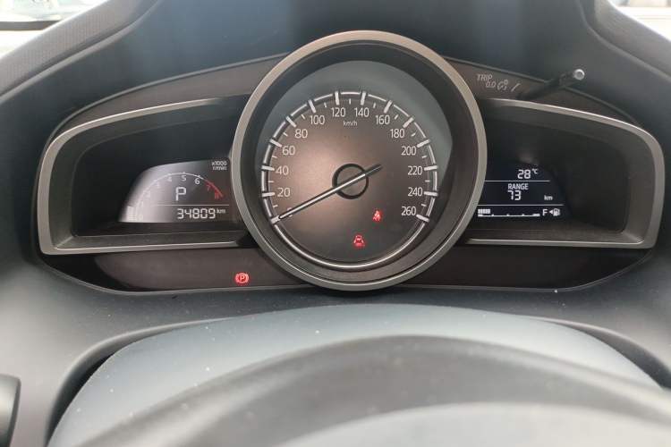 Used Mazda CX-4 2021 2.0L Automatic Two-Wheel Drive Blue Sky Exploration Edition Odometer Close Up