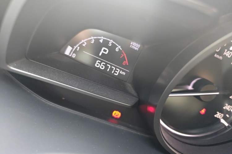 Used Mazda CX-4 2021 2.0L Automatic Two-Wheel Drive Blue Sky Luxury Edition Odometer Close Up