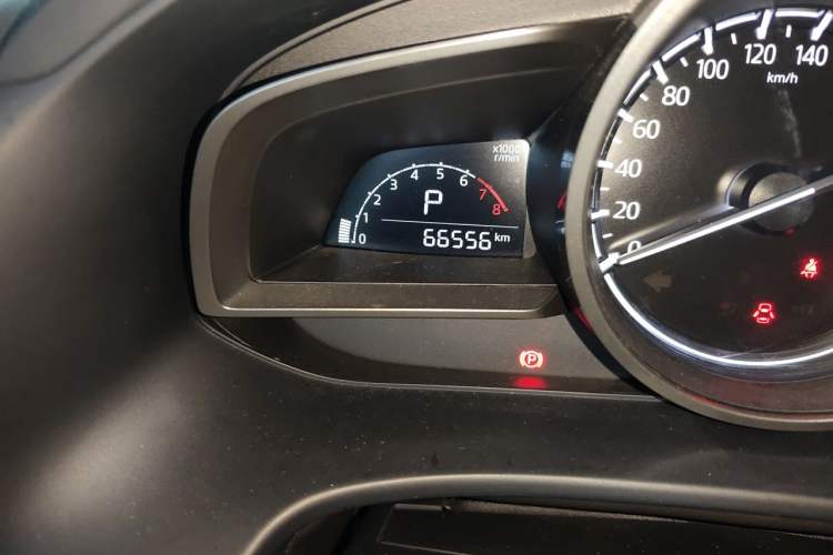 Used Mazda CX-4 2021 2.0L Automatic Two-Wheel Drive Blue Sky Dynamic Edition Odometer Close Up