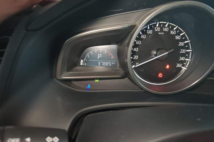 Used Mazda CX-4 2021 2.0L Automatic Two-Wheel Drive Blue Sky Dynamic Edition Odometer Close Up