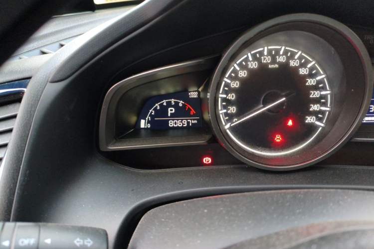 Used Mazda CX-4 2021 2.0L Automatic Two-Wheel Drive Blue Sky Dynamic Edition Odometer Close Up