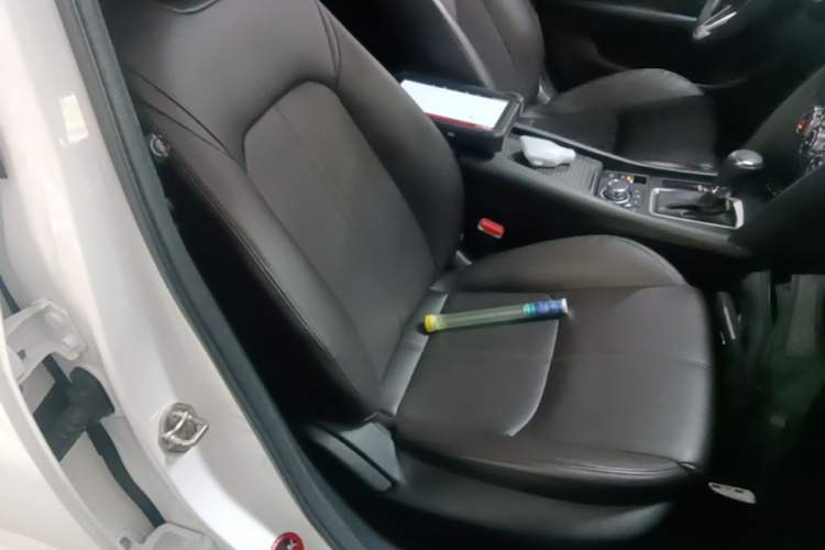 Used Mazda CX-4 2021 2.0L Automatic Two-Wheel Drive Blue Sky Dynamic Edition Right Front Seat