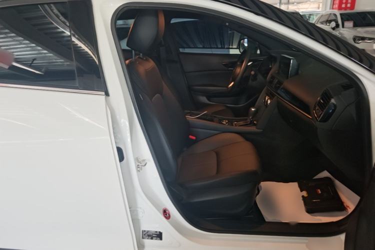 Used Mazda CX-4 2021 2.0L Automatic Two-Wheel Drive Blue Sky Dynamic Edition Right Front Seat