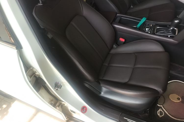 Used Mazda CX-4 2021 2.0L Automatic Two-Wheel Drive Blue Sky Luxury Edition Right Front Seat
