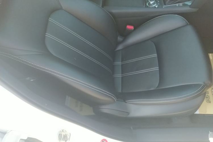 Used Mazda CX-4 2021 2.0L Automatic Two-Wheel Drive Blue Sky Exploration Edition Right Front Seat