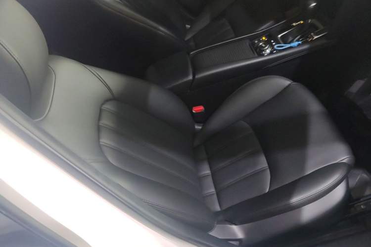 Used Mazda CX-4 2021 2.0L Automatic Two-Wheel Drive Blue Sky Dynamic Edition Right Front Seat