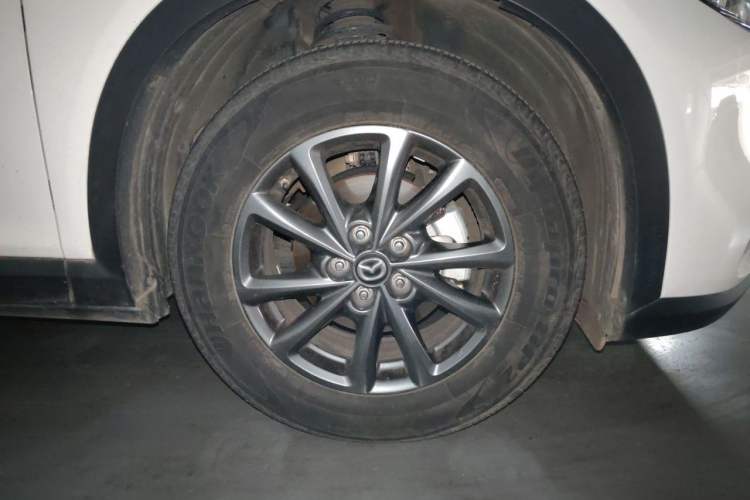 Used Mazda CX-4 2021 2.0L Automatic Two-Wheel Drive Blue Sky Exploration Edition Right Front Wheel Hub