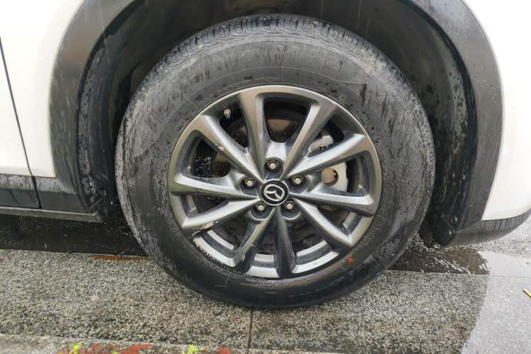 Used Mazda CX-4 2021 2.0L Automatic Two-Wheel Drive Blue Sky Exploration Edition Right Front Wheel Hub