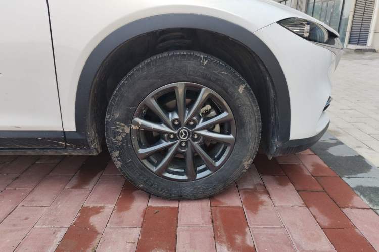 Used Mazda CX-4 2021 2.0L Automatic Two-Wheel Drive Blue Sky Dynamic Edition Right Front Wheel Hub