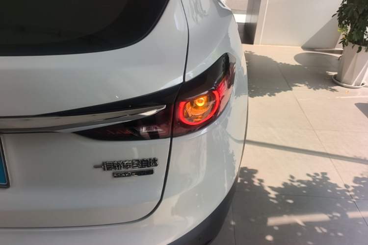 Used Mazda CX-4 2021 2.0L Automatic Two-Wheel Drive Blue Sky Luxury Edition Right Rear Taillight