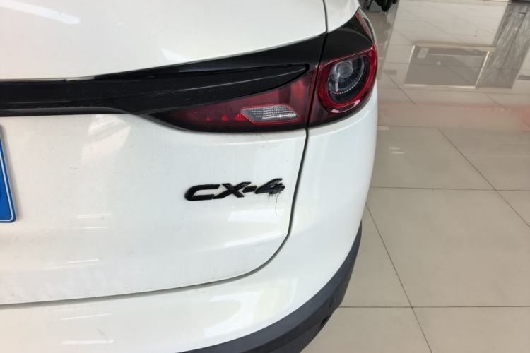 Used Mazda CX-4 2021 2.0L Automatic Two-Wheel Drive Blue Sky Exploration Edition Right Rear Taillight