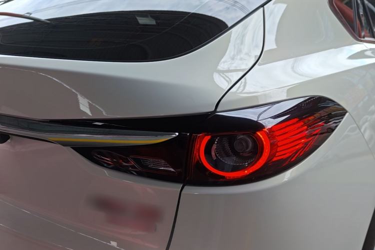 Used Mazda CX-4 2021 2.0L Automatic Two-Wheel Drive Blue Sky Dynamic Edition Right Rear Taillight