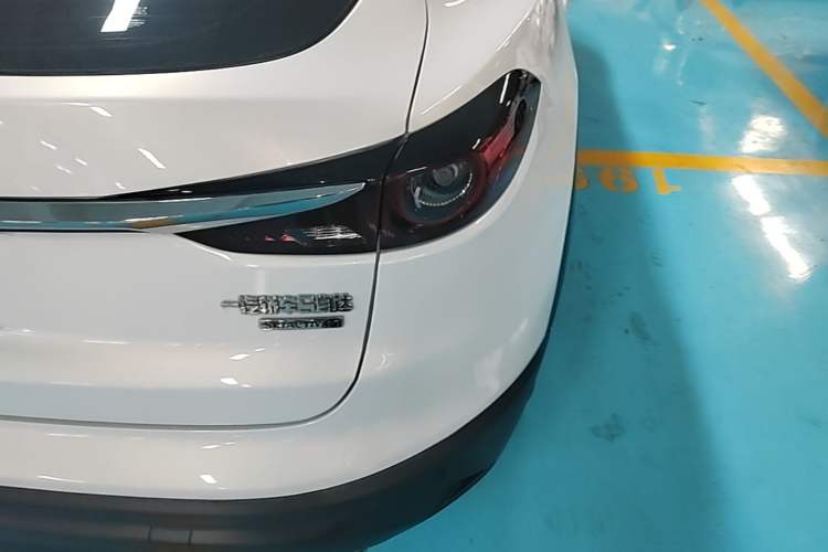 Used Mazda CX-4 2021 2.0L Automatic Two-Wheel Drive Blue Sky Exploration Edition Right Rear Taillight