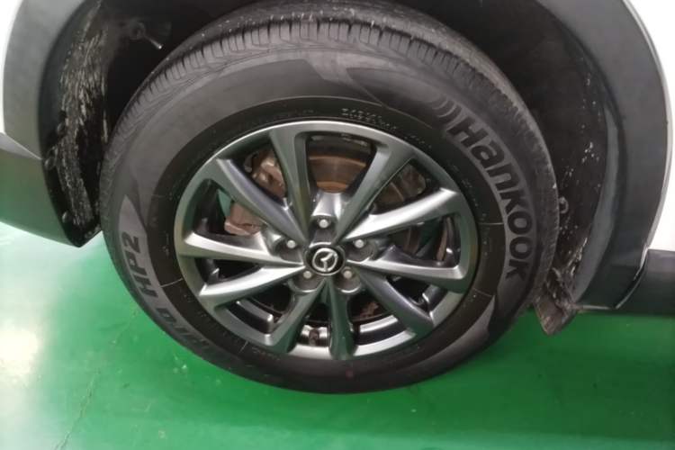 Used Mazda CX-4 2021 2.0L Automatic Two-Wheel Drive Blue Sky Dynamic Edition Right Rear Wheel Hub