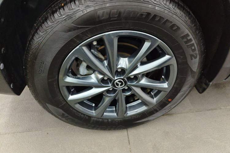 Used Mazda CX-4 2021 2.0L Automatic Two-Wheel Drive Blue Sky Dynamic Edition Right Rear Wheel Hub