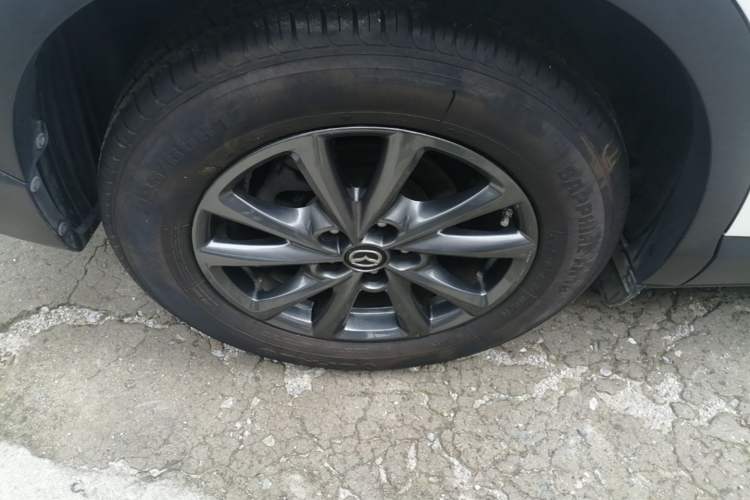 Used Mazda CX-4 2021 2.0L Automatic Two-Wheel Drive Blue Sky Exploration Edition Right Rear Wheel Hub