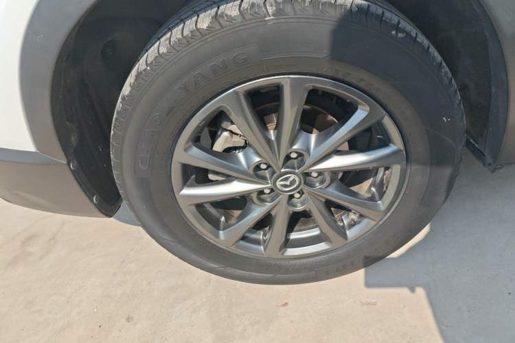 Used Mazda CX-4 2021 2.0L Automatic Two-Wheel Drive Blue Sky Dynamic Edition Right Rear Wheel Hub