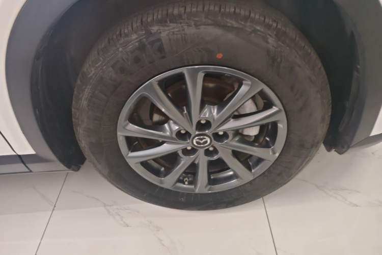 Used Mazda CX-4 2021 2.0L Automatic Two-Wheel Drive Blue Sky Dynamic Edition Right Rear Wheel Hub