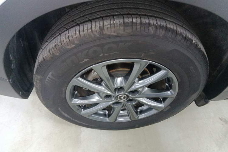 Used Mazda CX-4 2021 2.0L Automatic Two-Wheel Drive Blue Sky Exploration Edition Right Rear Wheel Hub