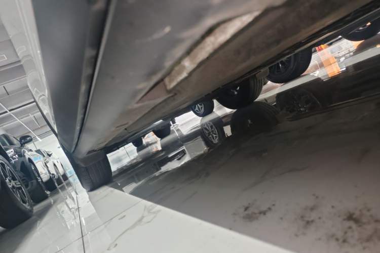 Used Mazda CX-4 2021 2.0L Automatic Two-Wheel Drive Blue Sky Exploration Edition Right Side Sill