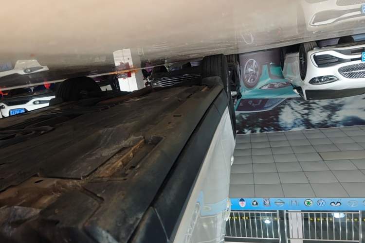 Used Mazda CX-4 2021 2.0L Automatic Two-Wheel Drive Blue Sky Exploration Edition Right Side Sill