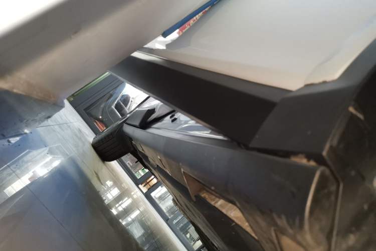 Used Mazda CX-4 2021 2.0L Automatic Two-Wheel Drive Blue Sky Dynamic Edition Right Side Sill