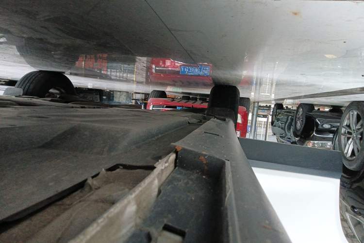 Used Mazda CX-4 2021 2.0L Automatic Two-Wheel Drive Blue Sky Dynamic Edition Right Side Sill