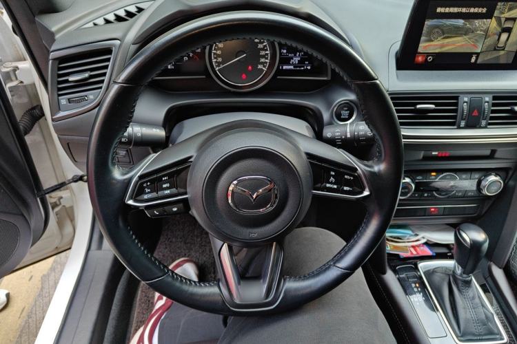 Used Mazda CX-4 2021 2.0L Automatic Two-Wheel Drive Blue Sky Luxury Edition Steering Wheel