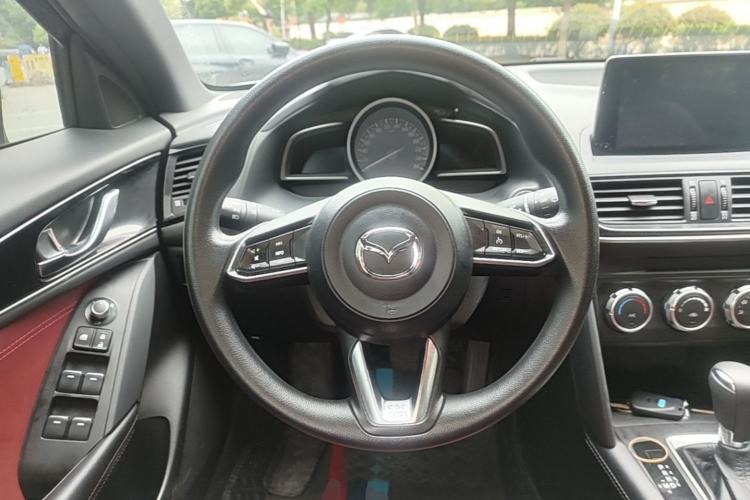 Used Mazda CX-4 2021 2.0L Automatic Two-Wheel Drive Blue Sky Dynamic Edition Steering Wheel
