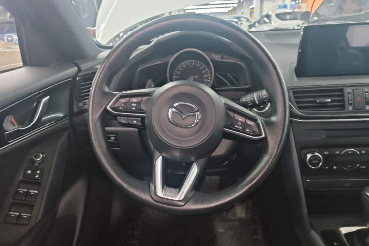 Used Mazda CX-4 2021 2.0L Automatic Two-Wheel Drive Blue Sky Exploration Edition Steering Wheel