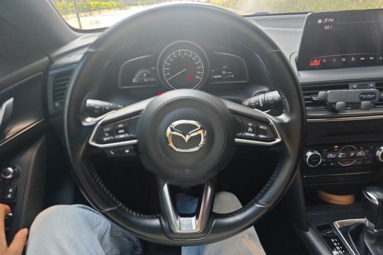 Used Mazda CX-4 2021 2.0L Automatic Two-Wheel Drive Blue Sky Luxury Edition Steering Wheel