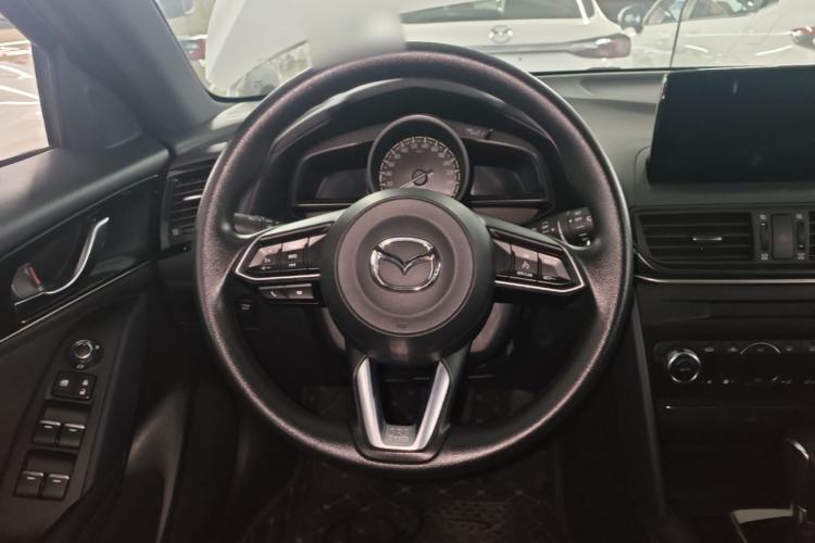 Used Mazda CX-4 2021 2.0L Automatic Two-Wheel Drive Blue Sky Exploration Edition Steering Wheel