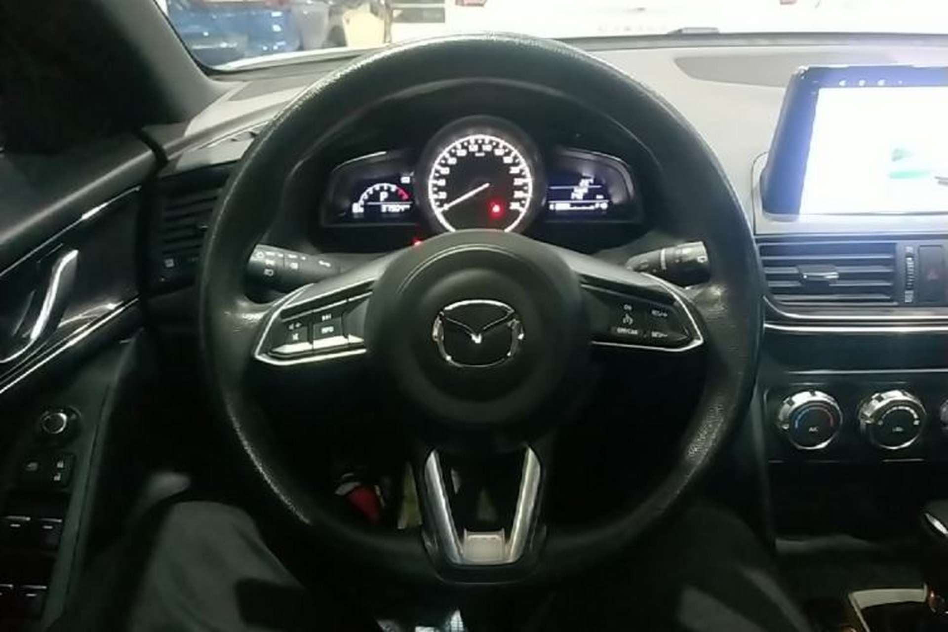 Used Mazda CX-4 2021 2.0L Automatic Two-Wheel Drive Blue Sky Dynamic Edition Steering Wheel