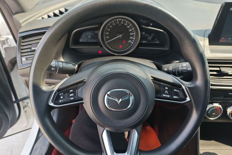 Used Mazda CX-4 2021 2.0L Automatic Two-Wheel Drive Blue Sky Dynamic Edition Steering Wheel