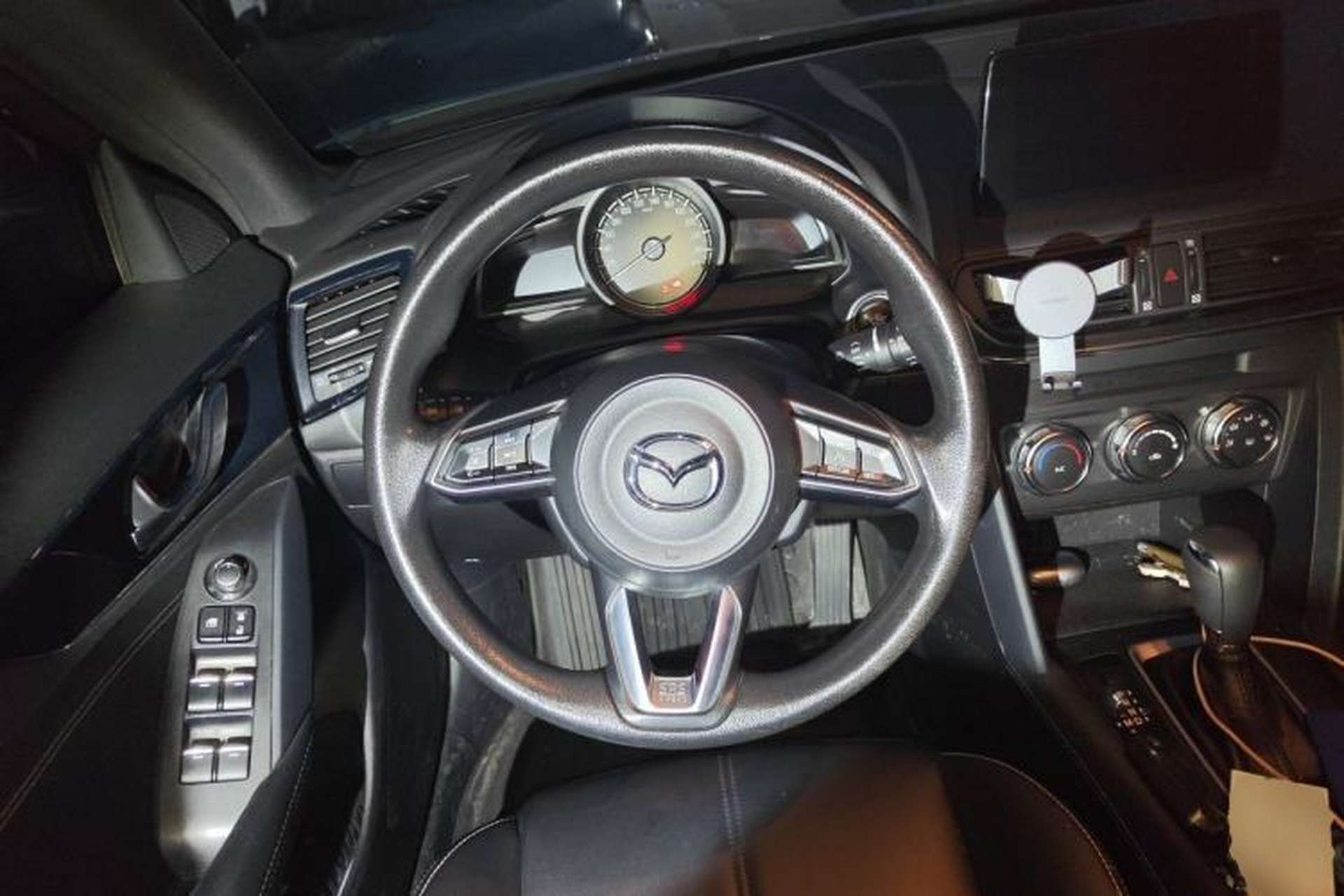 Used Mazda CX-4 2021 2.0L Automatic Two-Wheel Drive Blue Sky Dynamic Edition Steering Wheel