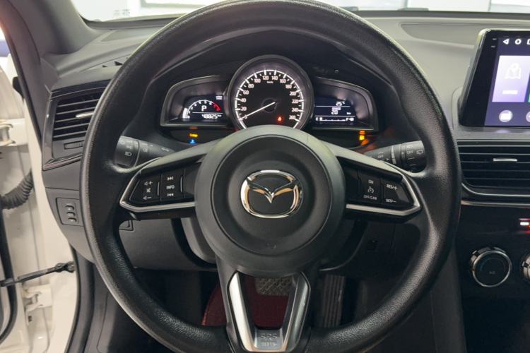 Used Mazda CX-4 2021 2.0L Automatic Two-Wheel Drive Blue Sky Dynamic Edition Steering Wheel
