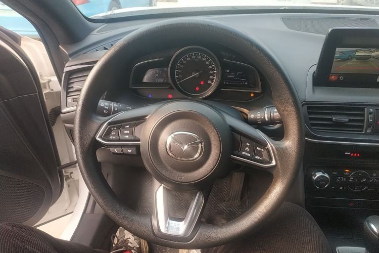 Used Mazda CX-4 2021 2.0L Automatic Two-Wheel Drive Blue Sky Exploration Edition Steering Wheel