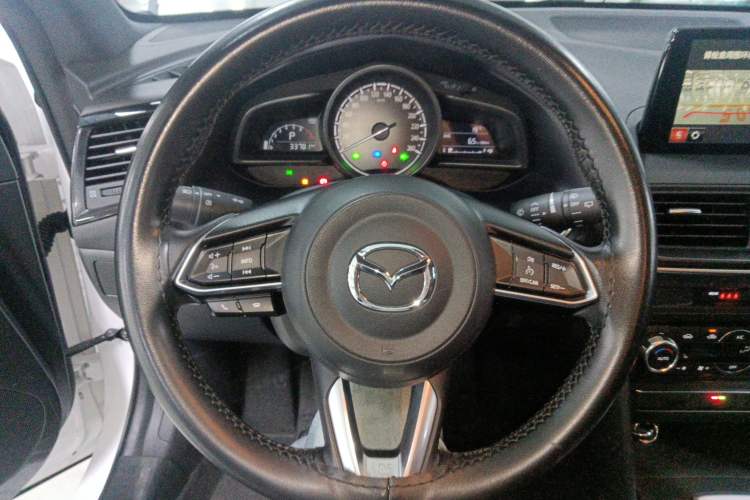 Used Mazda CX-4 2021 2.0L Automatic Two-Wheel Drive Blue Sky Exploration Edition Steering Wheel