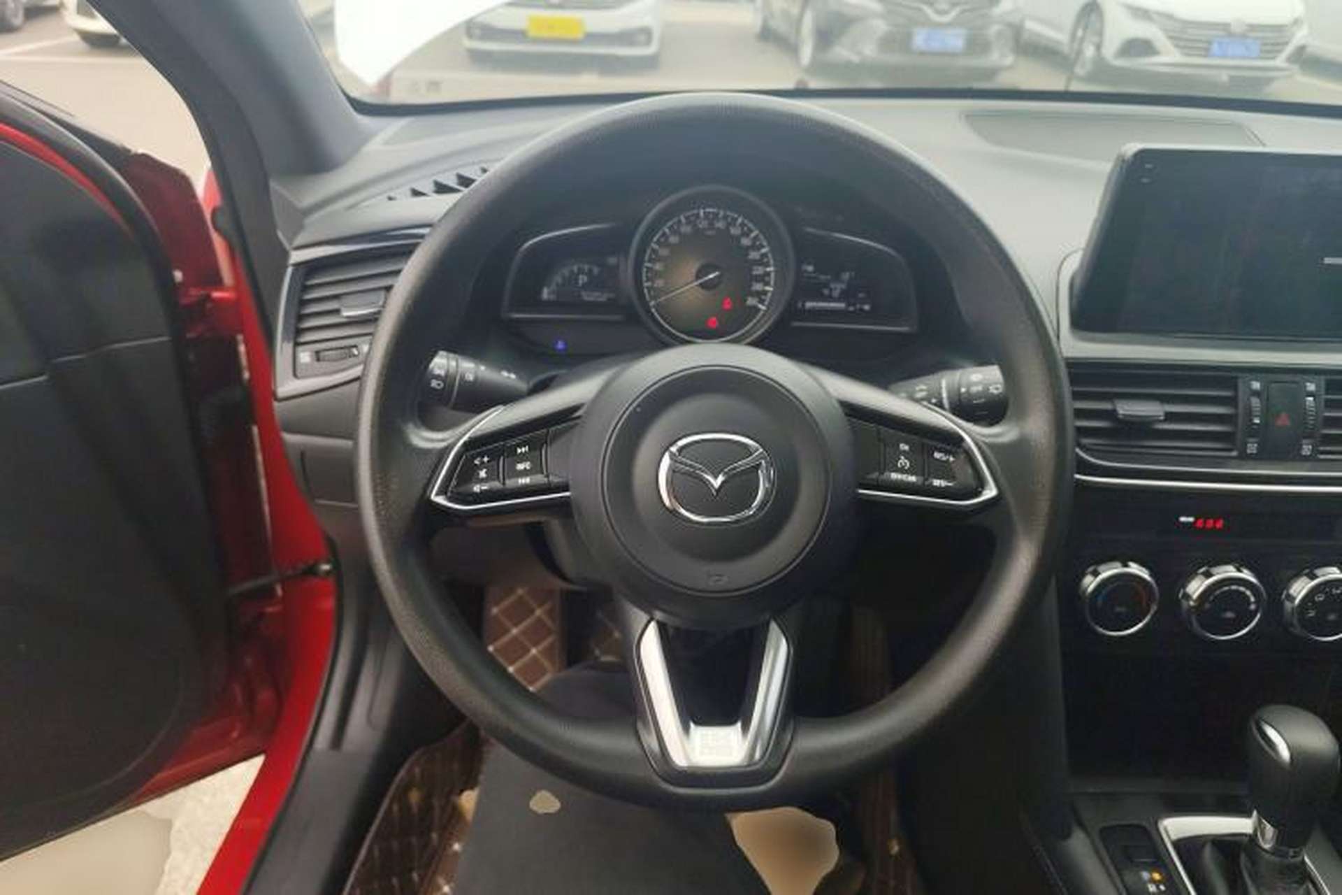 Used Mazda CX-4 2021 2.0L Automatic Two-Wheel Drive Blue Sky Dynamic Edition Steering Wheel