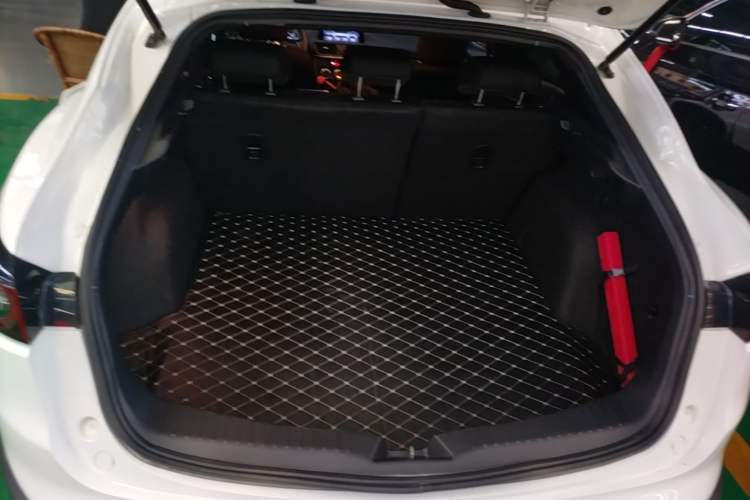 Used Mazda CX-4 2021 2.0L Automatic Two-Wheel Drive Blue Sky Dynamic Edition Trunk